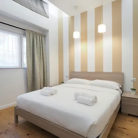 Primopiano - Gluck B Apartment